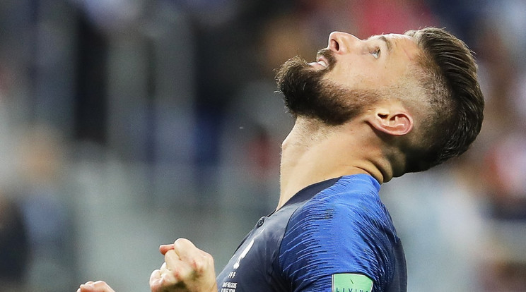 Olivier Giroud győztes gólt szerzett a hollandok ellen, a válogatottban már 32-szer volt eredményes /Fotó: MTI/EPA - Etienne Laurentf