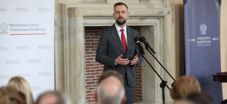 Szef MON ostro o agresji na granicy: To atak na Polskę
