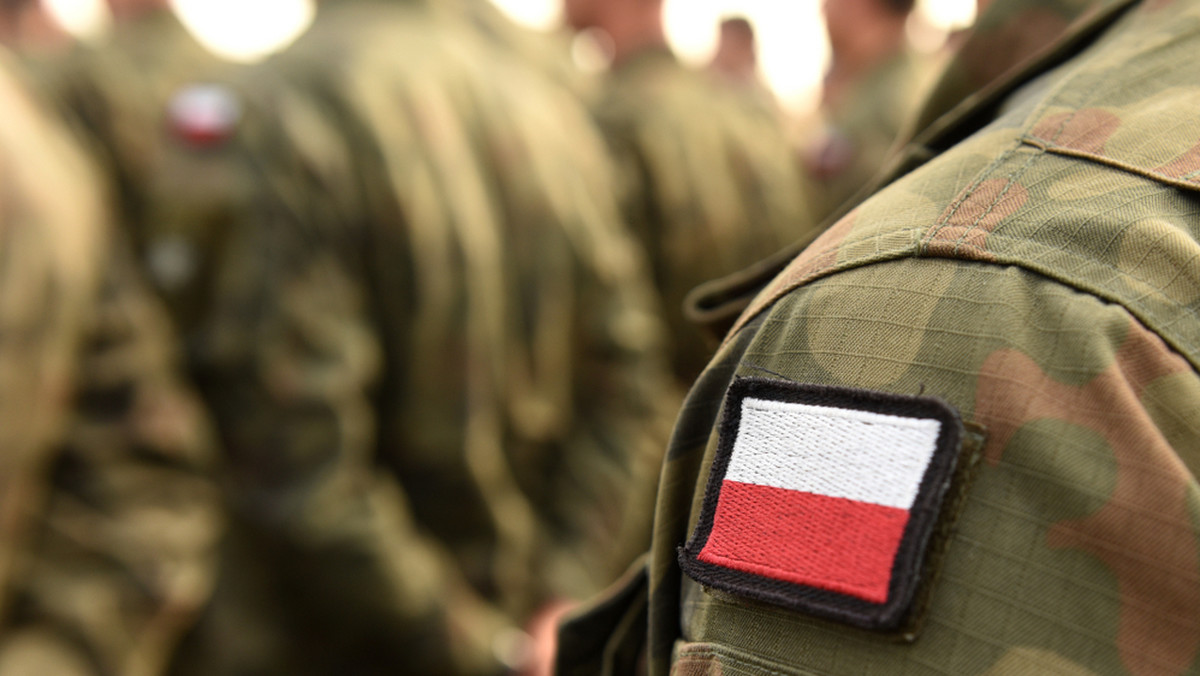 Szef MON Mariusz Błaszczak zdecydował o podniesieniu w stan gotowości brygad Wojsk Obrony Terytorialnej na obszarach zagrożonych wstąpieniem podtopień. Według informacji WOT w stanie gotowości są cztery brygady w południowo-wschodniej Polsce.