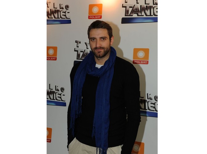 'Tylko taniec. Got to dance.'