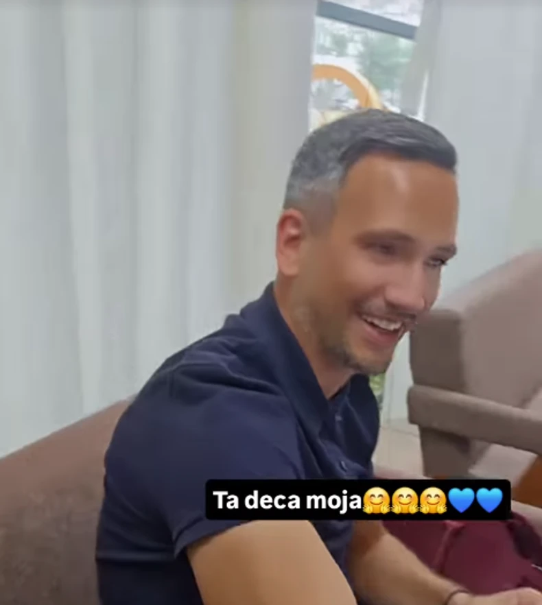 Lidija Vukićević zaboravili da ugasi filter na kameri