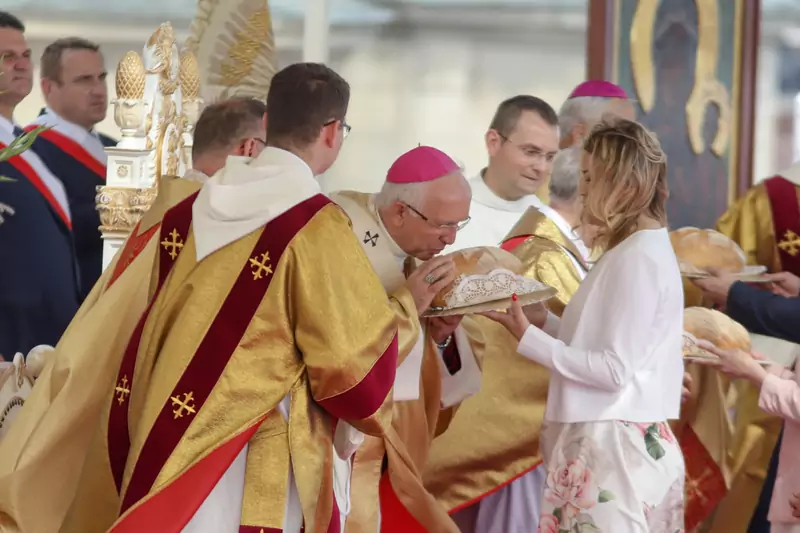 Abp Wacław Depo mówi, że koronawirus nie mniejszym przekleństwem niż ideologia gender