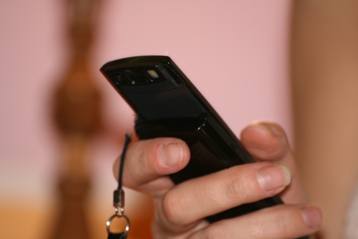 Telefon komórkowy