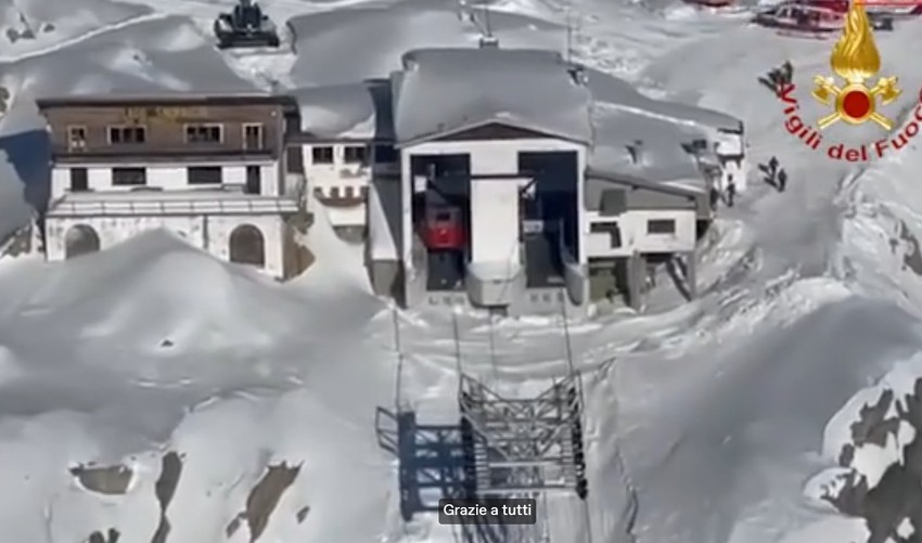 Helikopter je brzo doleteo na lice mesta