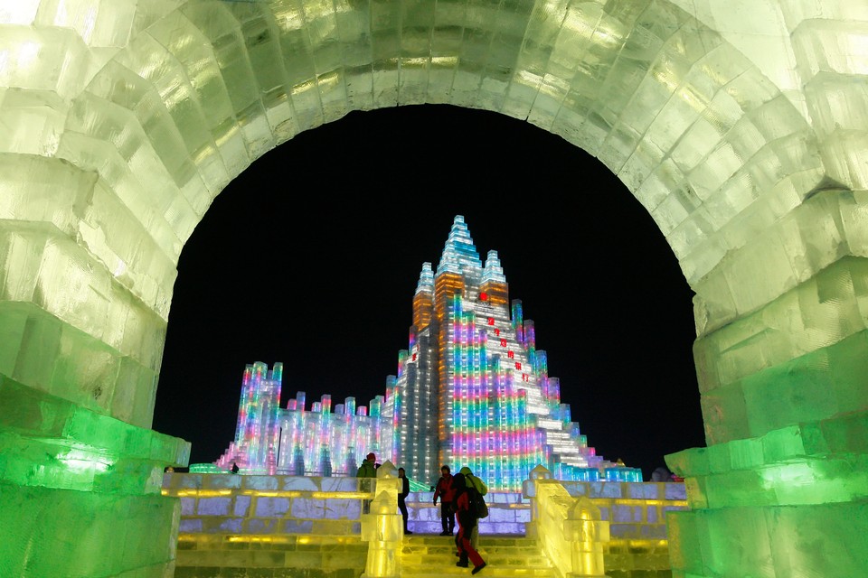 CHINA ICE AND SNOW WORLD