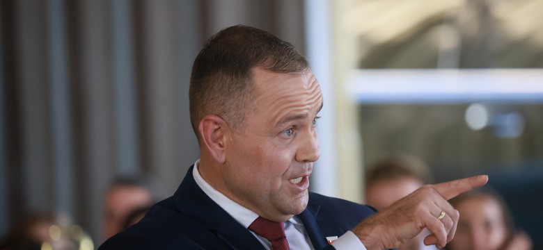 Nawrocki reaguje na krytykę: Nikogo nie zdradziłem. Zapobiegłem szturmowi pół miliona Ukraińców na urzędy