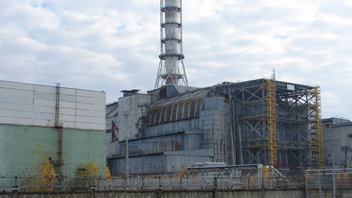 Ćwierć wieku po katastrofie Czarnobyl ciągle budzi emocje. Czy obecnie przebywanie w rejonie katastrofy grozi konsekwencjami dla zdrowia? Dziś, wsłuchując się w głosy uczonych, po latach oceniających całe zdarzenie, można stwierdzić, iż poziom zagrożenia był mocno przesadzony.