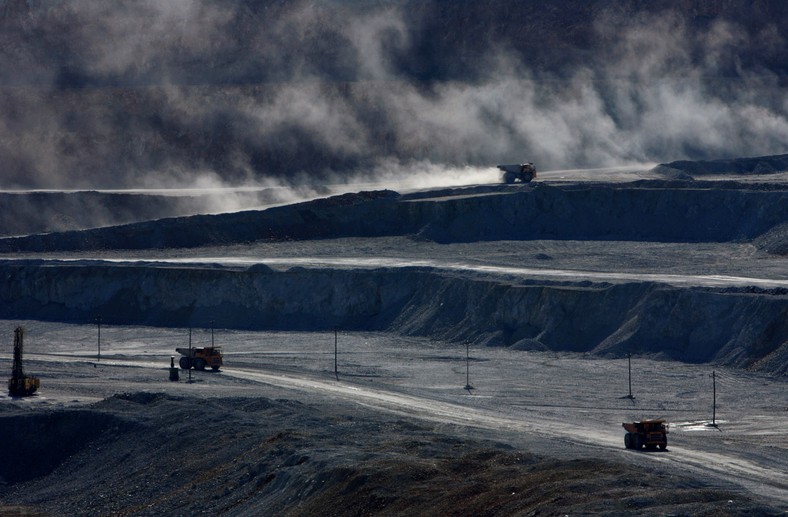 Kopalnia miedzi w Erdenet, Mongolia