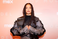 Sara James zaśpiewała na dworcu. To nagranie 16-latki bije rekordy popularności [WIDEO]