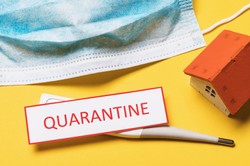 Brytyjscy naukowcy: Z powodu epidemii ograniczanie kontaktów może być konieczne przez rok