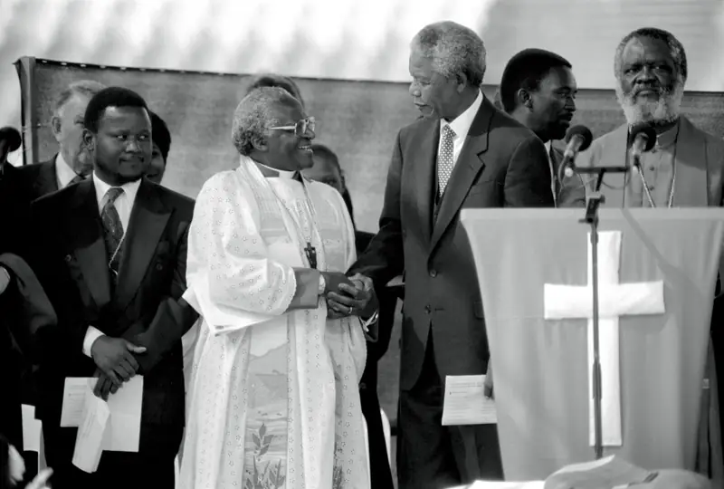 Desmond Tutu i Nelson Mandela (1994 r.)