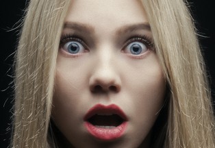 NIK: Porażający dla spółek Skarbu Państwa raport. Korupcja i faworyzowanie dwóch stacji telewizyjnych