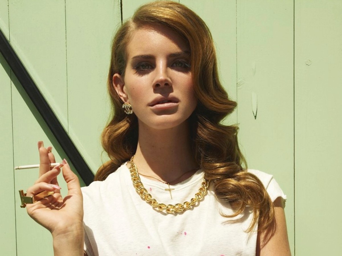 Lana Del Rey śpiewa hymn państwowy
