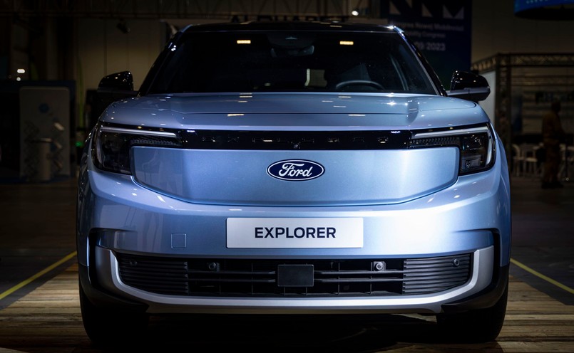 Nowy Ford Explorer