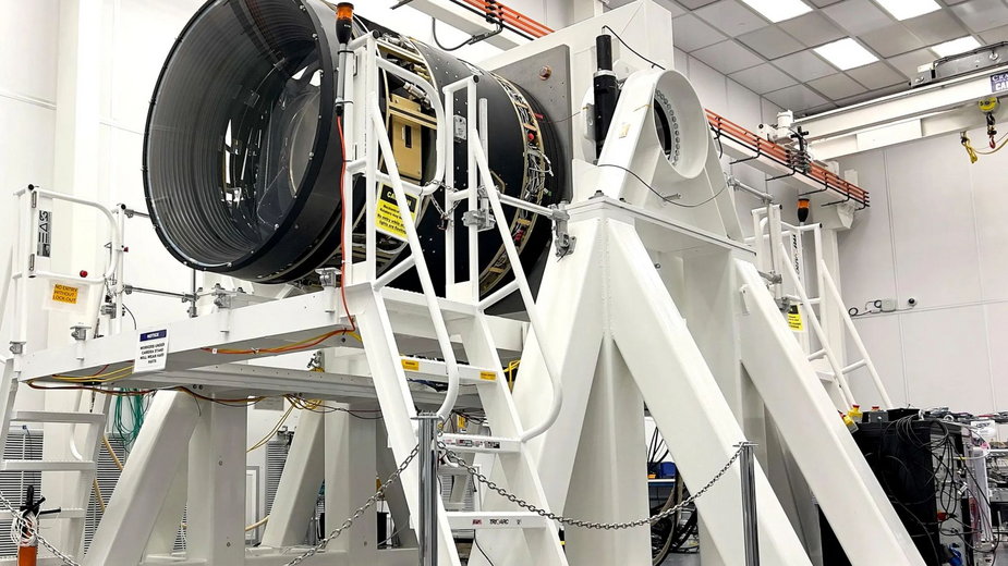 Największy aparat fotograficzny na świecie zostanie zainstalowany w Vera C. Rubin Observatory