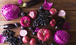 Fioletowe owoce i warzywa - właściwości. Dlaczego warto je jeść?