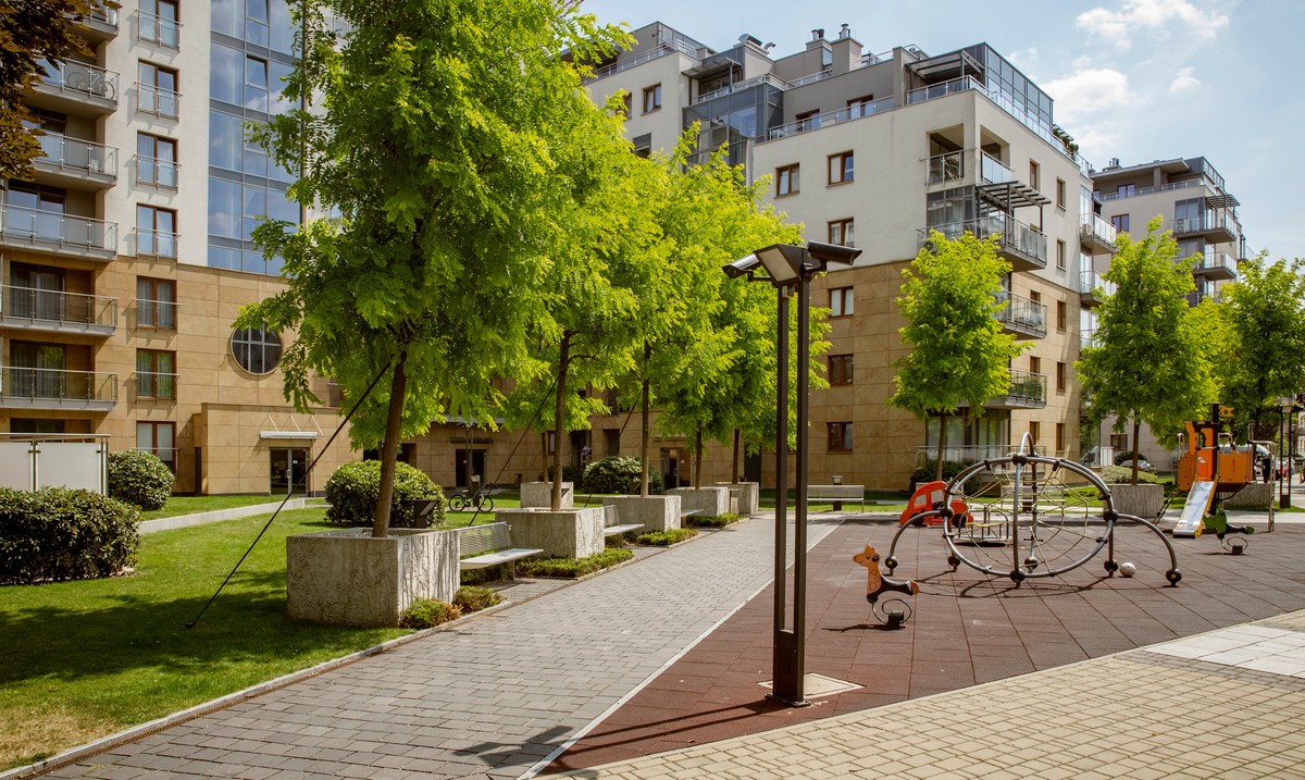 Mamy nowy rekord mieszkań czekających na klientów. „Klienci czekają na spadek cen”