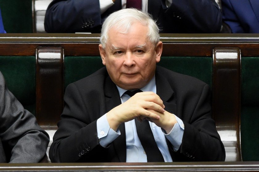 Syn Michała Kamińskiego, Kacper Kamiński, pracował wcześniej dla PiS