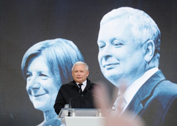 Kaczyński: Prezydent prowadził odważną politykę. Może dlatego go nie ma