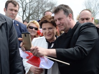 Szydło do Polonii: Będziemy konsekwentnie bronić interesów Polski