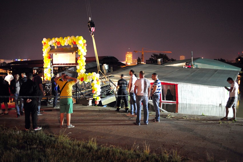 Splav "Mala Kolubara"