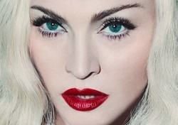 Madonna bawi się świetnie. Już wiadomo, kiedy nowa płyta pop królowej?