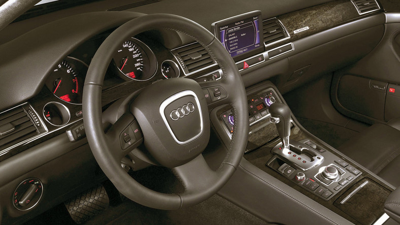 Audi A8 | D3 | 2005-2010
