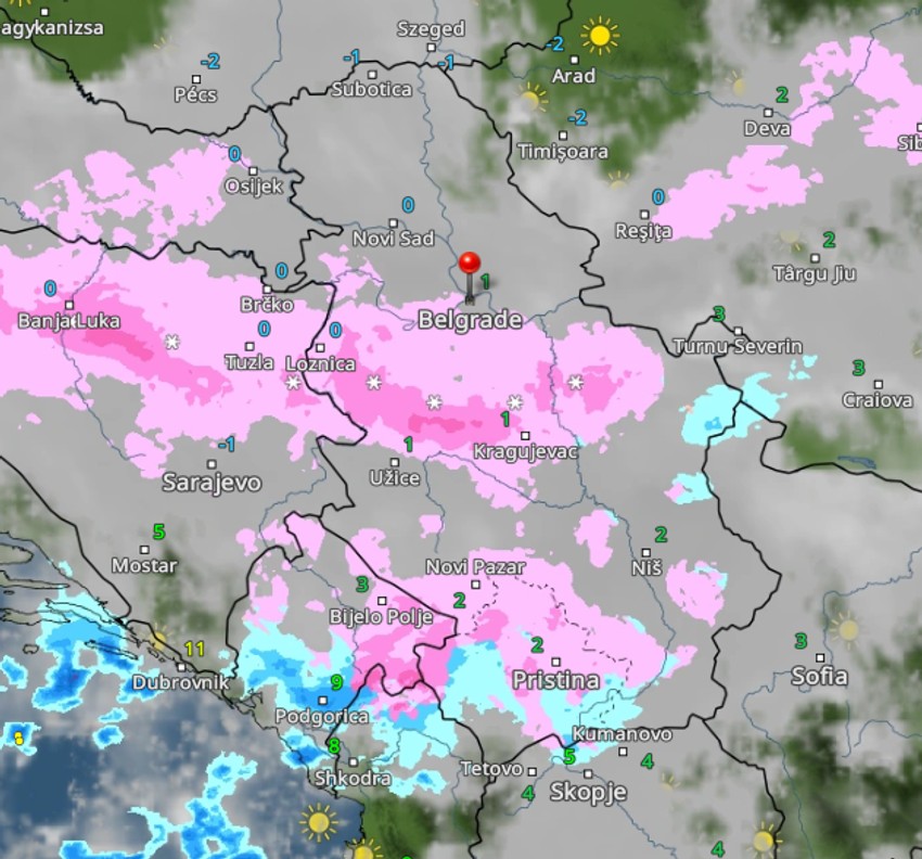 Oblaci nad Srbijom u 8 sati