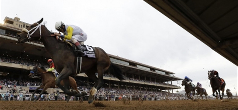 Forever Unbridled wygrywa Longines Breeders’ Cup Distaff