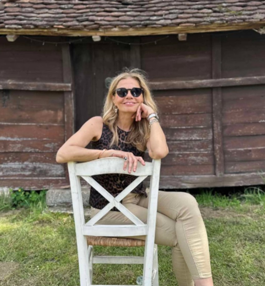 Mirjana Bobić Mojsilović kuća na selu