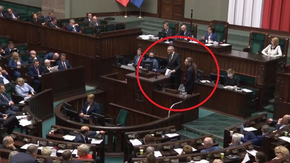 Sejm Spor Poslow Konfederacji Z Elzbieta Witek Popelnia Pani Przestepstwo Wiadomosci