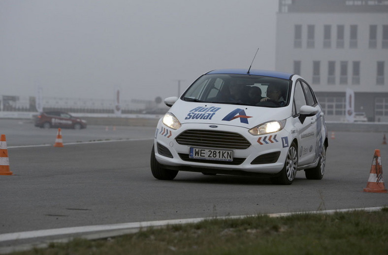 Akademia Auto Świata szkoli instruktorów