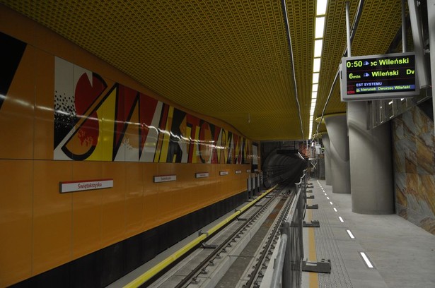 Stacja C11 Świętokrzyska fot. metro.waw.pl