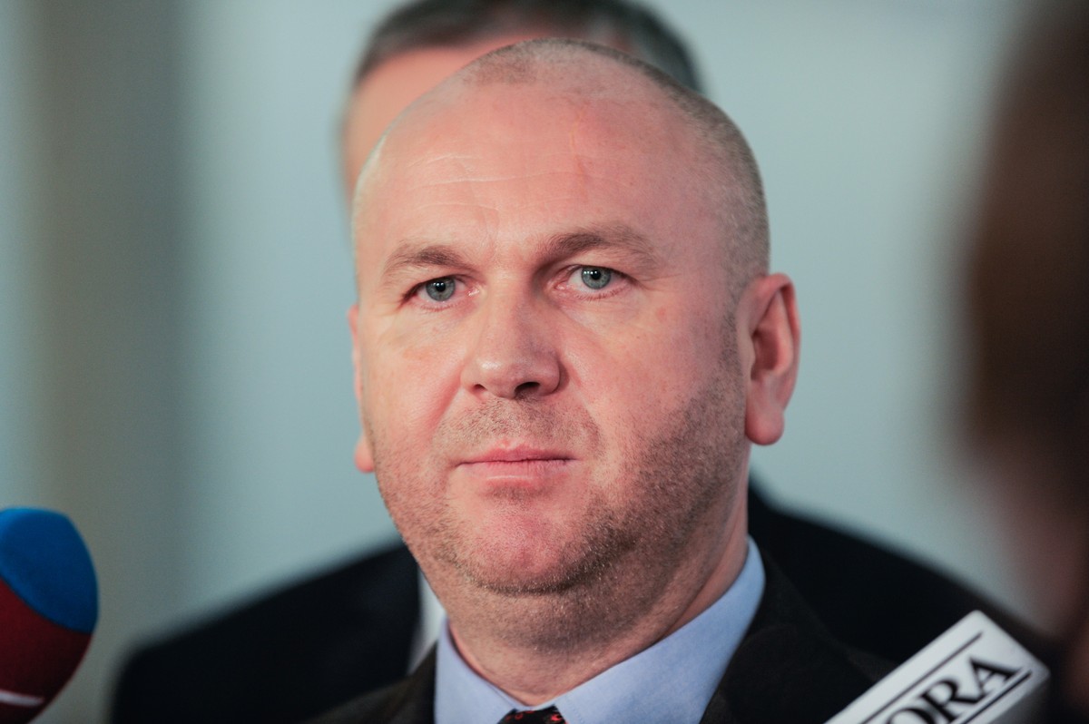 Wojtunik powiedział, że nie zna sytuacji, w której w przypadku jednego z ministrów nie dokonano podstawowych czynności sprawdzających
