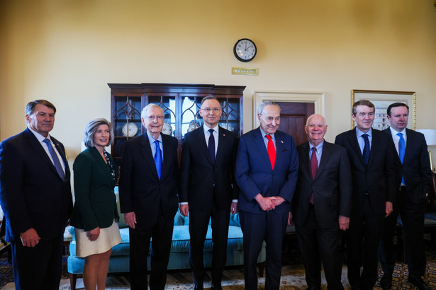 Prezydent RP Andrzej Duda, lider Większości w Senacie USA Charles Schumer i lider Mniejszości Mitch McConnell na spotkaniu w Waszyngtonie
