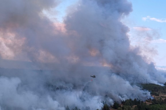 SATELITI SNIMILI EKSTREMAN FENOMEN U SRBIJI! Vatrena stihija napravila sopstveni oblak, a to može biti VRLO OPASNO, evo i zbog čega