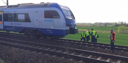 Straszna śmierć 18-latka. Nie usłyszał nadciągającego niebezpieczeństwa. Tragedia pod Iławą