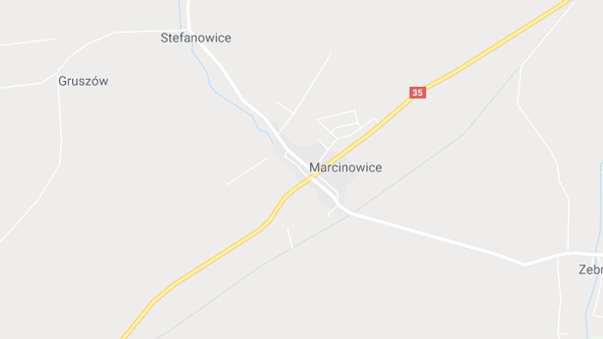 Marcinowice: zablokowana dk nr 35 po wypadku