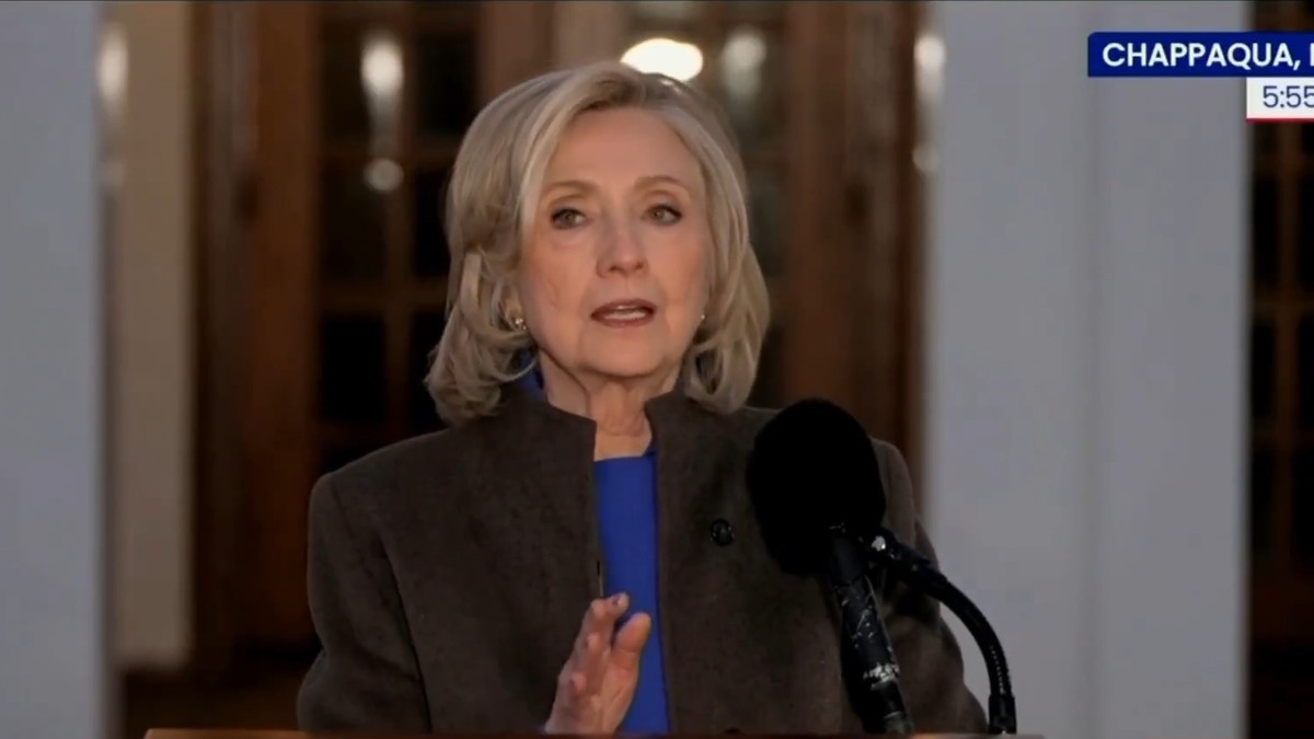 Hilari Klinton nakon svedočenja pred Kongresom SAD