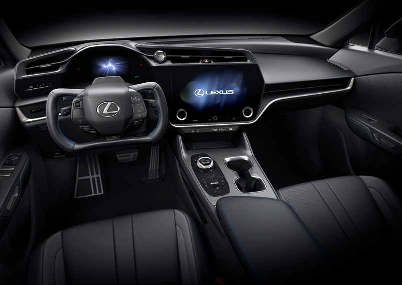 Nowy Lexus RZ 550e F SPORT