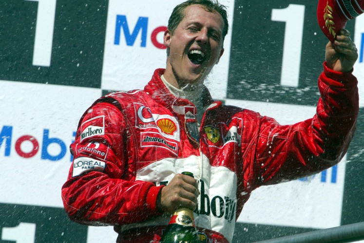 Schumacher walczy o życie. Miał wylew krwi do mózgu. Jest w śpiączce