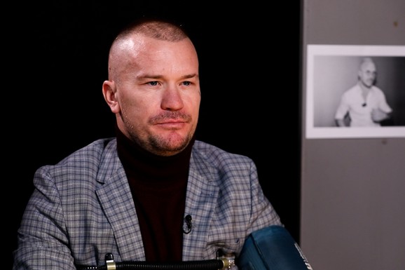 PROCES DOKAZIVANJA OČINSTVA JE U TOKU Munjez na "Blic poligrafu" otkrio sve tajne Terze i Milice Veličković, progovorio starateljstvu nad detetom: "Mora da ima oca"