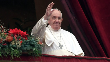 Wzrost zakażeń we Włoszech. Papież odwołuje sylwestrową wizytę