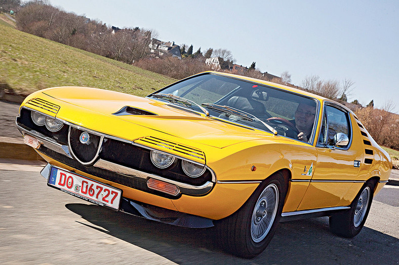 76 – Alfa Romeo Montreal (1970-77)