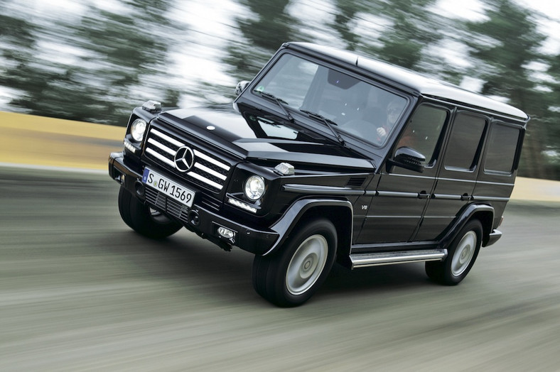 10 aut w teście spalania przy pełnym gazie - Mercedes G 500