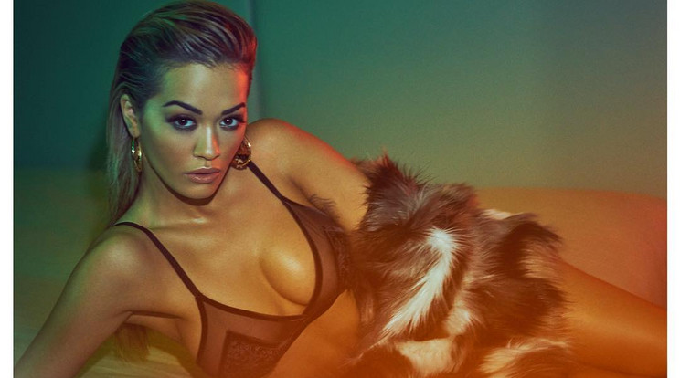 Rita Ora igazán vadító a fotókon /Fotó: Paolo Santambrogio Instagram