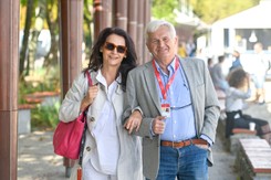 Mąż Małgorzaty Pieczyńskiej nie chce wrócić do Polski. Chodzi o politykę