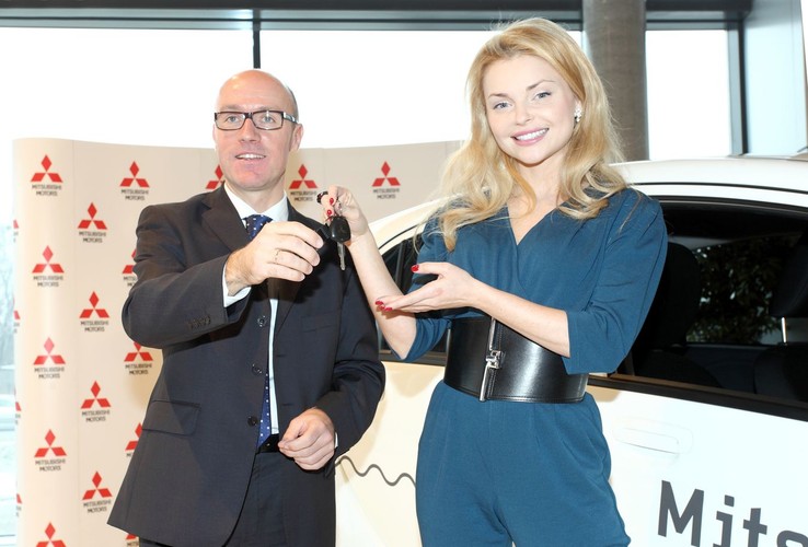 Jako czternastolatka wyjechała do Stanów Zjednoczonych, żeby uczyć się tańca w American Ballet Associaton w Nowym Jorku