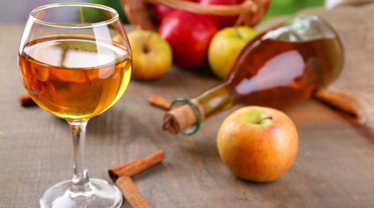 Az almabor koktél alapanyagnak is kiváló / Fotó: Shutterstock 
