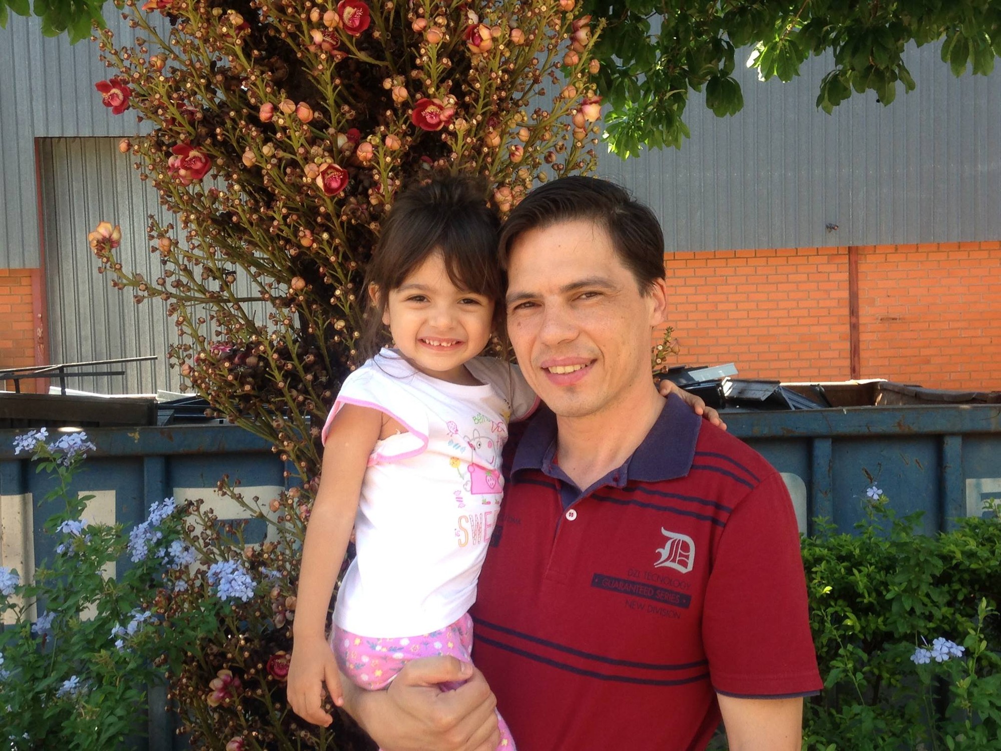 Otecko si svoju zosnulú dcéru uctil v srdcervúcom príspevku.